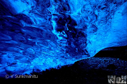 Ice_caves_copyright_VSunkmanitu007.jpg