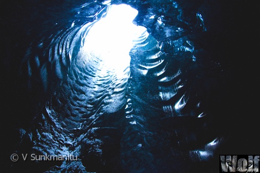 Ice_caves_copyright_VSunkmanitu010.jpg