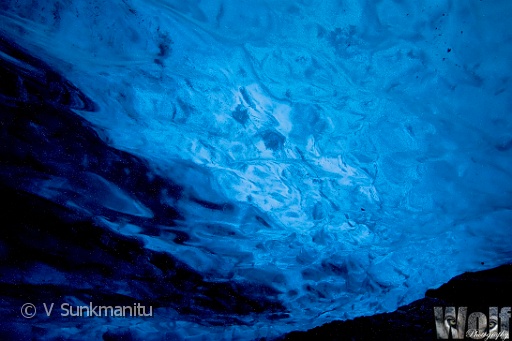 Ice_caves_copyright_VSunkmanitu012.jpg