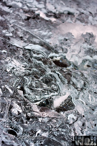 Ice_copyright_VSunkmanitu001.jpg